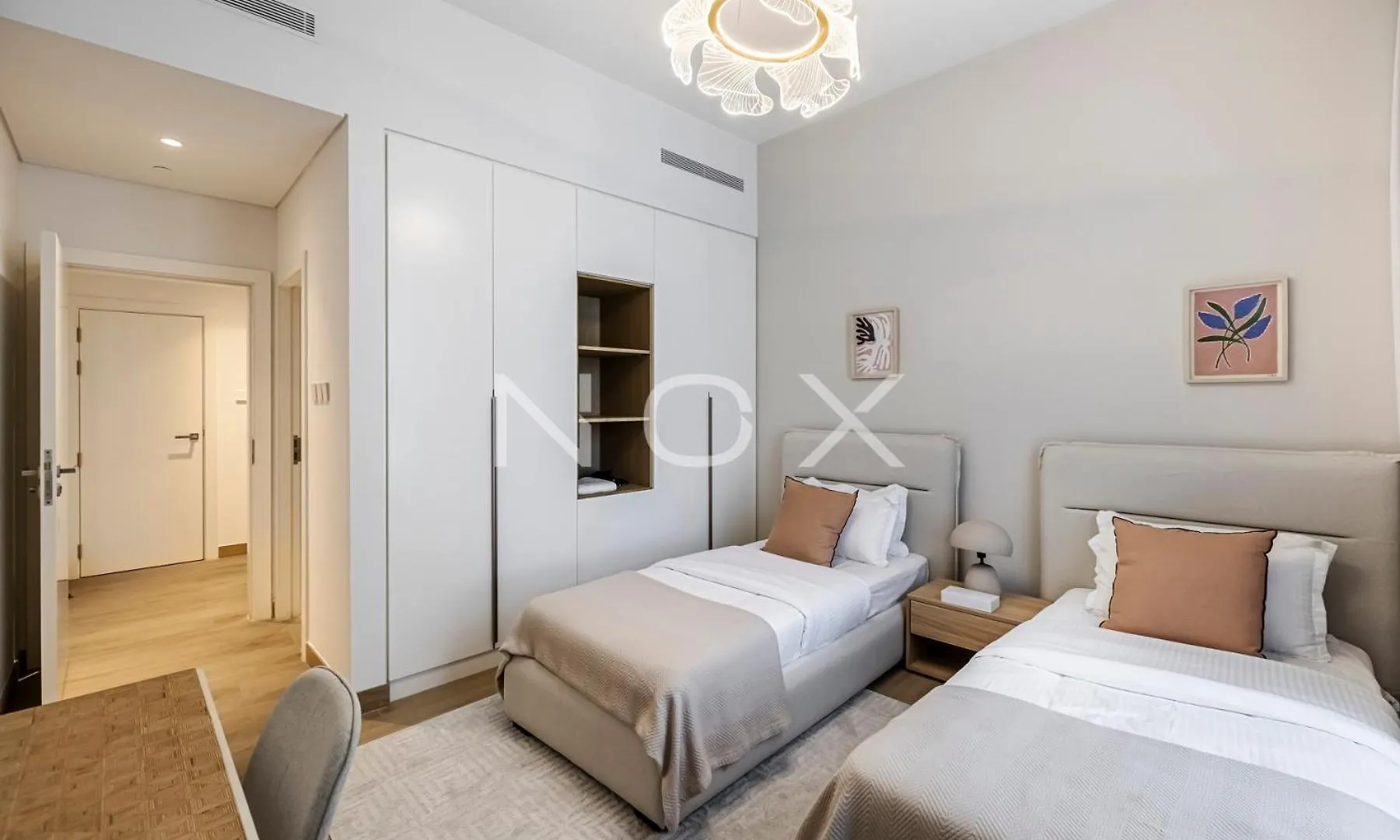 Apartment Stunning 2 Beds La Rive B2 Port Dela Mer Dubai