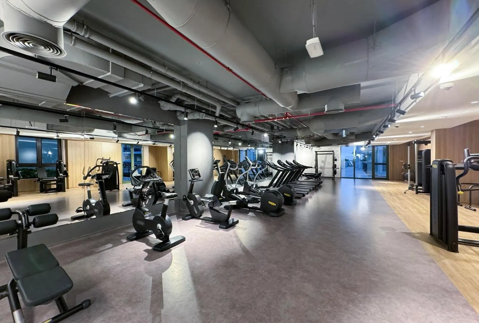 Apartment Stunning 2 Beds La Rive B2 Port Dela Mer Dubai United Arab Emirates